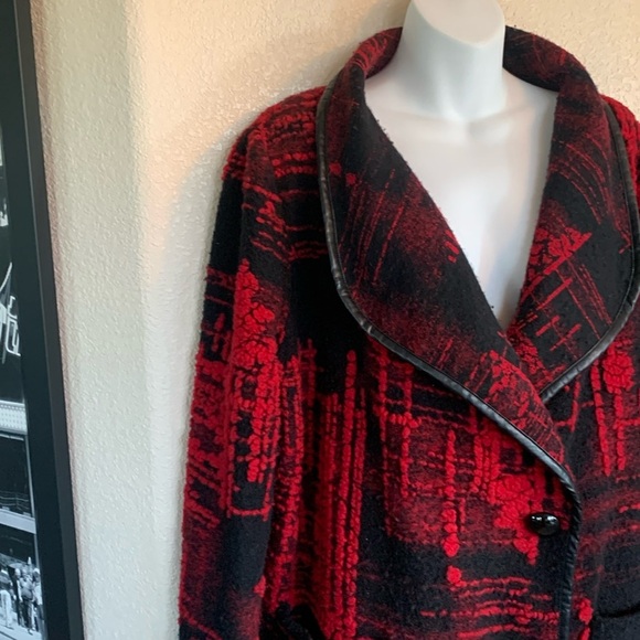 SIMON CHANG wool coat, Red/black great texture shawl collar leather trim 10 EUC - Picture 6 of 17